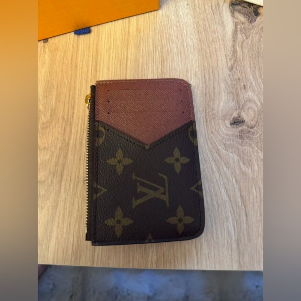 Louis Vuitton Romy Card Holder - Picture 4 of 9